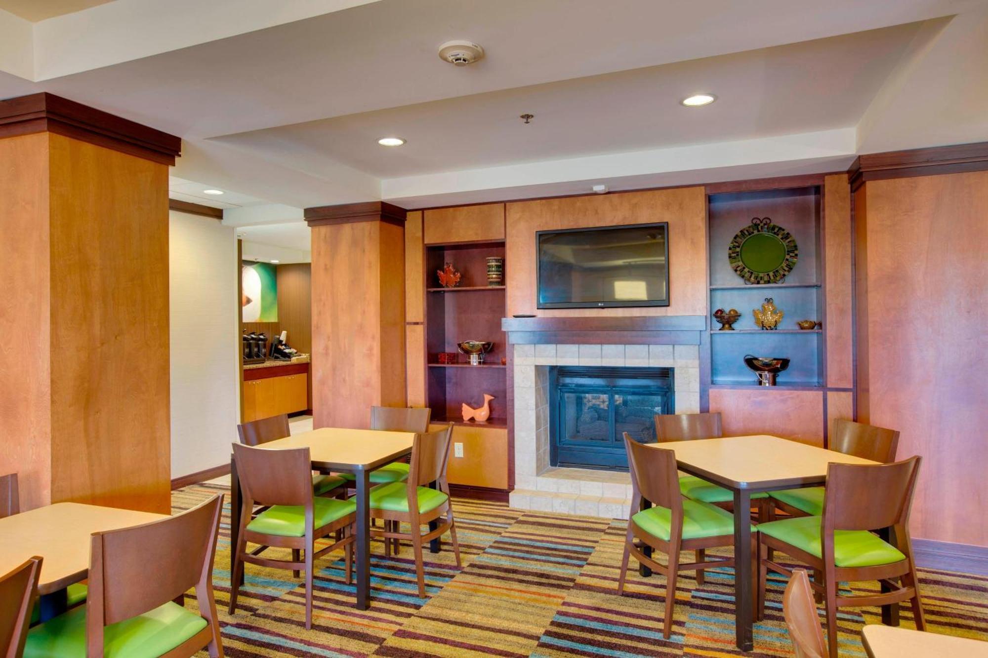 Fairfield Inn And Suites South Hill I-85 Екстер'єр фото