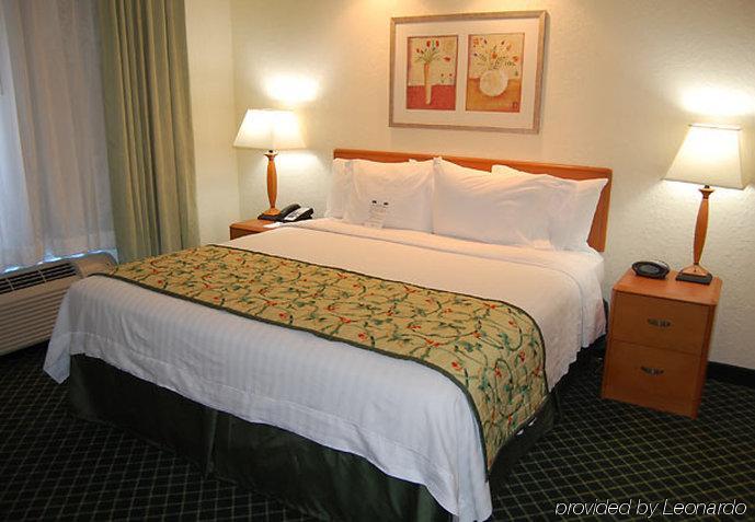 Fairfield Inn And Suites South Hill I-85 Екстер'єр фото